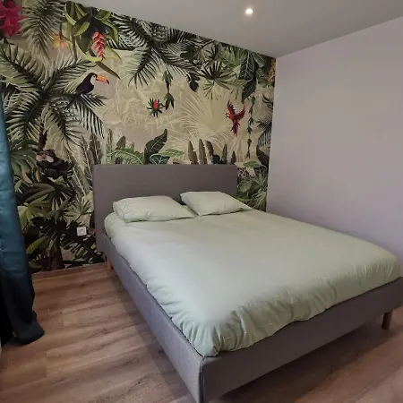 La Voliere Transvaal *