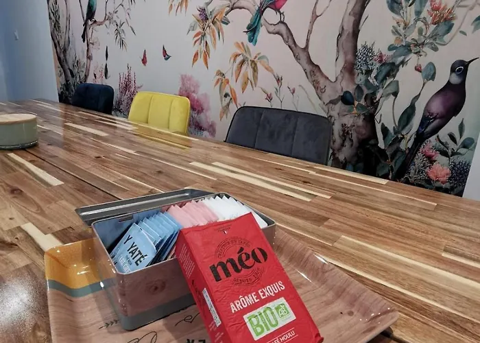 La Voliere Transvaal * ディジョン