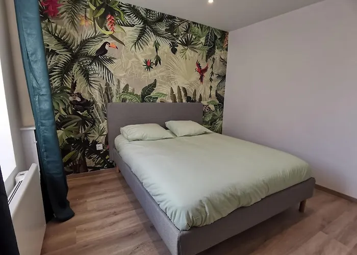 La Voliere Transvaal *